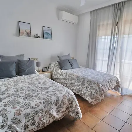 Preciosa Casa 4 Con Piscina Privada Nyaraló Estepona